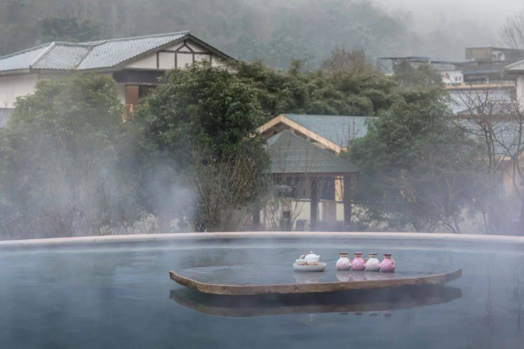 花水湾温泉专题，花水湾温泉在哪 